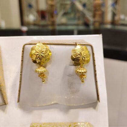 Gold Earring